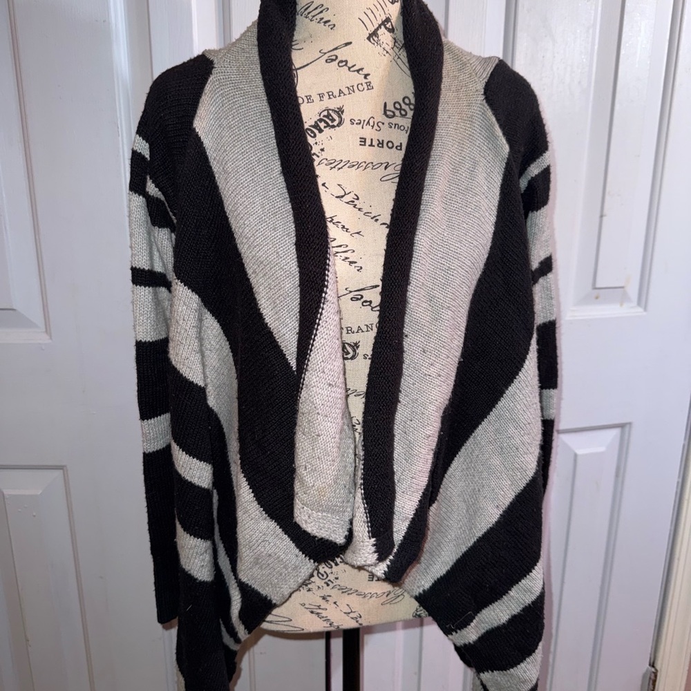 Old Navy Black and Gray Women's Cardigan